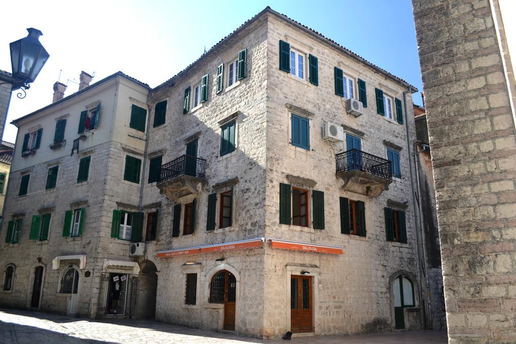 La Dolce Vita Apartment Kotor Exterior photo